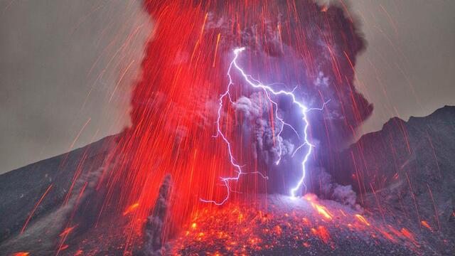 Volcanic Lightning Memikat Ilmuwan Dunia dengan Fenomena Exclusive yang Kian Sering Terjadi 2025