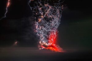 volcanic lightning